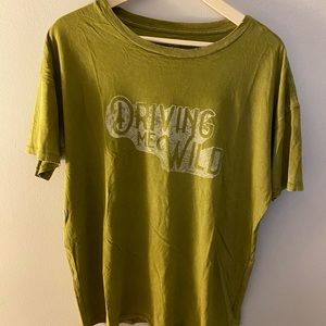 “Driving me wild” graphic t